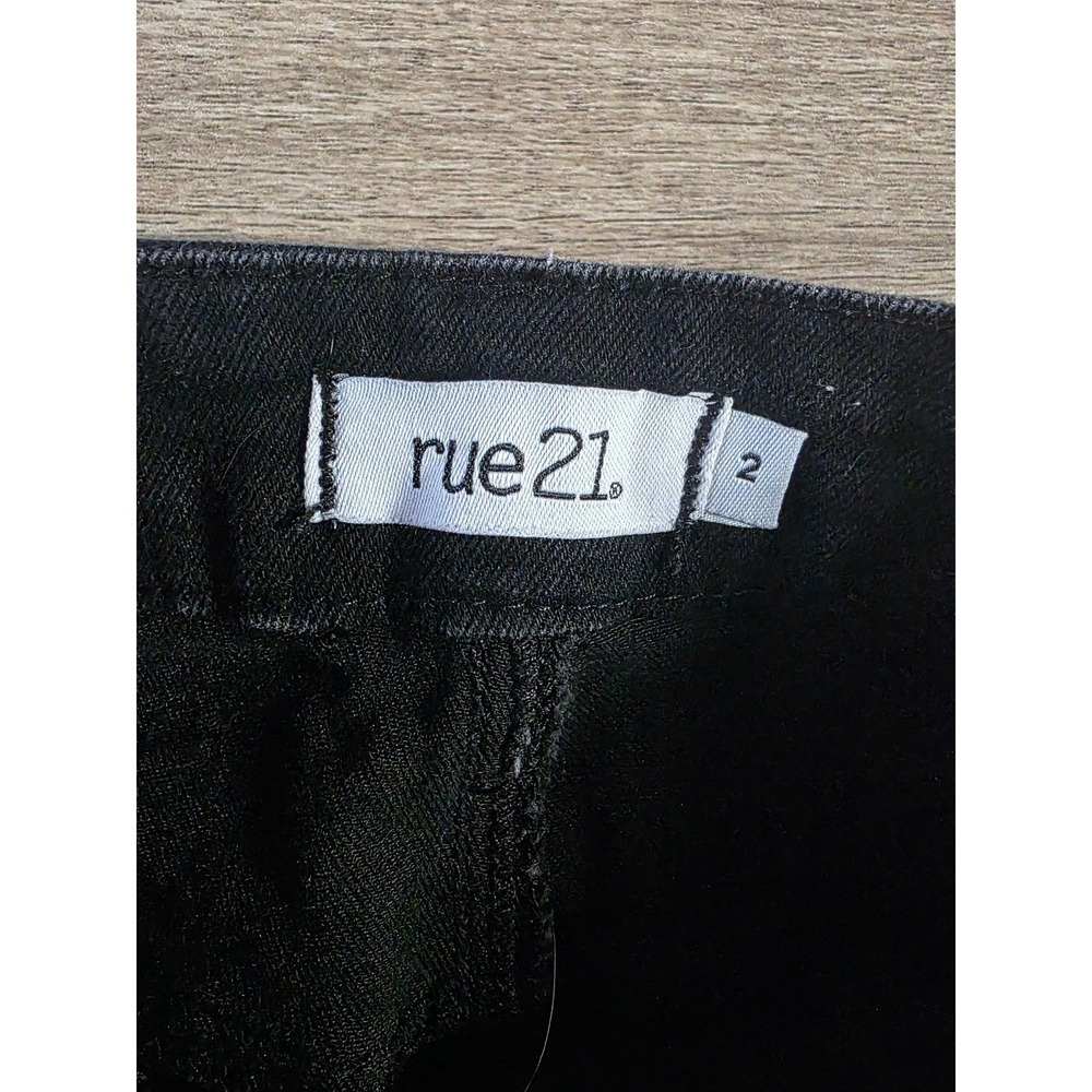 Rue21 Womens Black Distressed Denim Shorts High Waisted Cuffed Size 2 - Picture 3 of 4